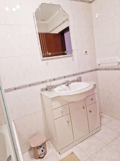 Apartamento Armanbel Apartment Sesimbra Bagian luar foto